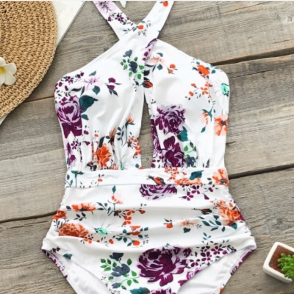 CUPSHE floral one piece plz read description